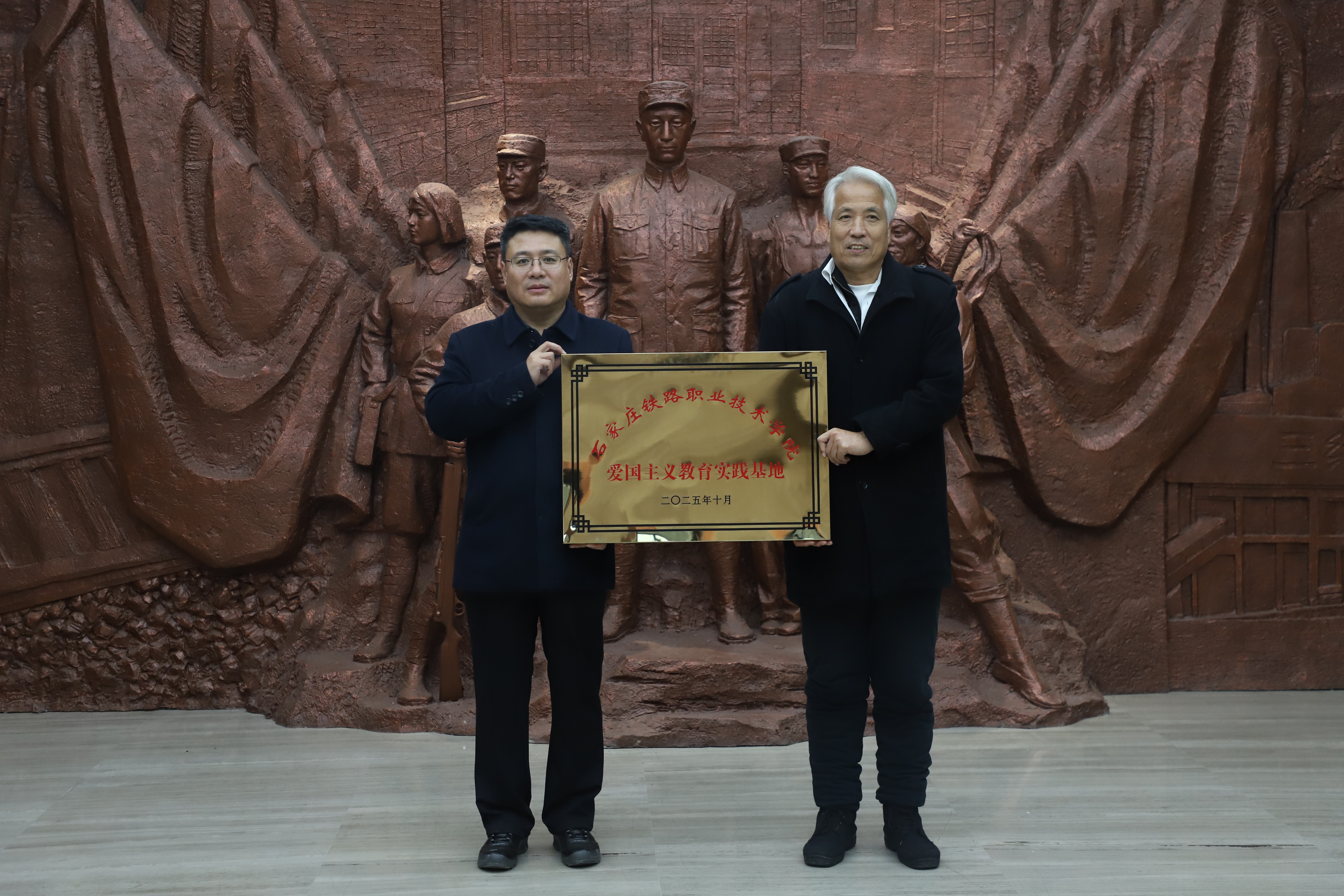 1761556210145076707.jpg 1761556210145076707.jpg