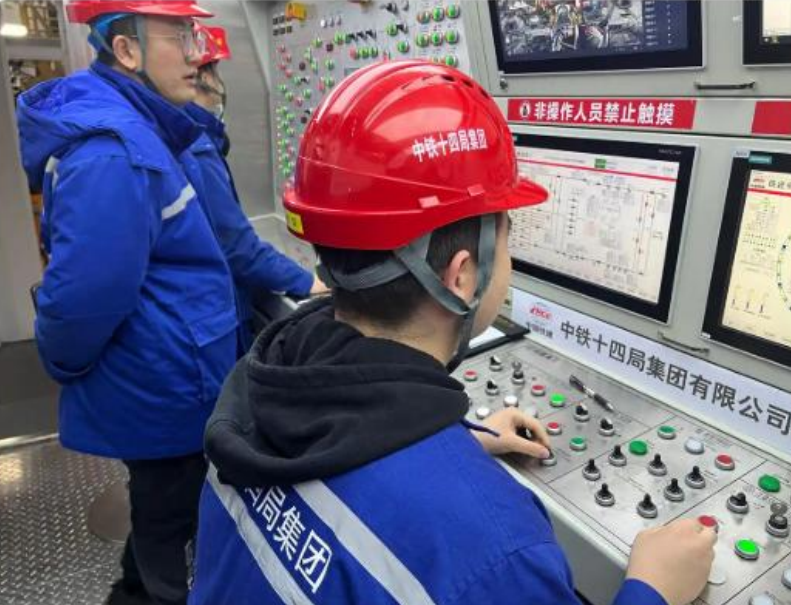 1765518855286088429.png 1765518855286088429.png